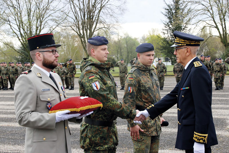 Deutscher Soldat in Frankreich ausgezeichnet